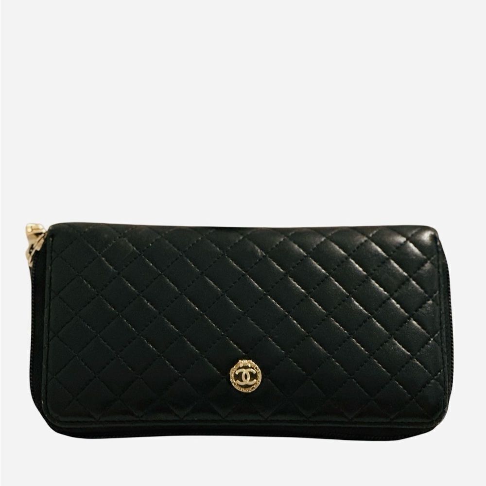 CHANEL Black Quilted Wallet with Gold Accent